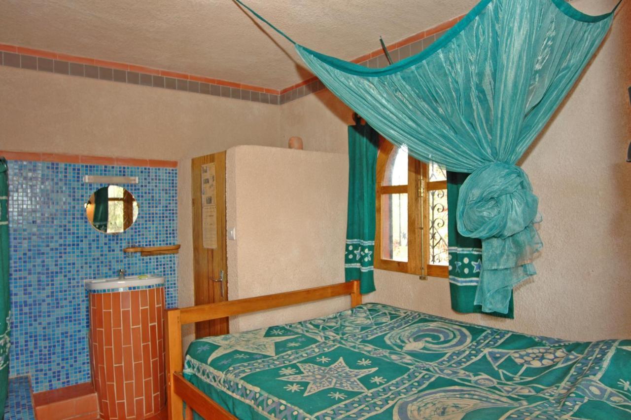 Hotel Sobo Bade Toubab Dialaw Esterno foto